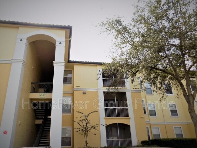 Foto del edificio - 2537 Maitland Crossing Way
