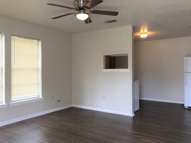 Building Photo - 1810 N. Gray St- 2BD, 1BA, Tucked Away!