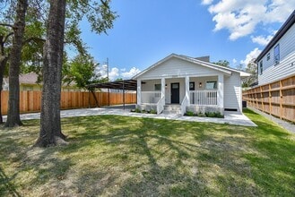 Building Photo - 2509 Terry St