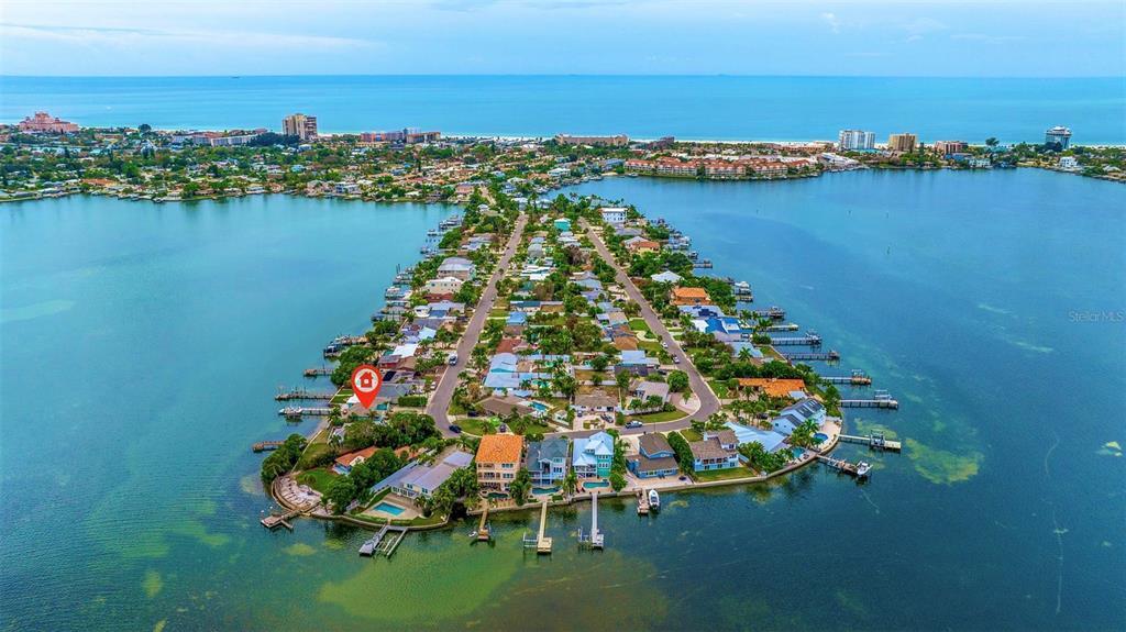 Primary Photo - 840 Boca Ciega Isle Dr