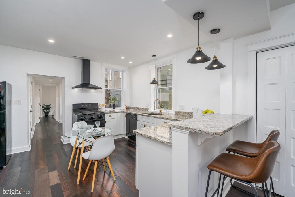 Foto principal - 1814 Lancaster St