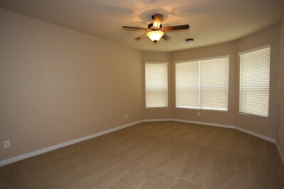 Foto del edificio - 24776 Buck Creek