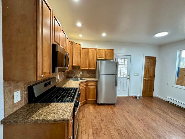 Foto del edificio - 37 Independence St