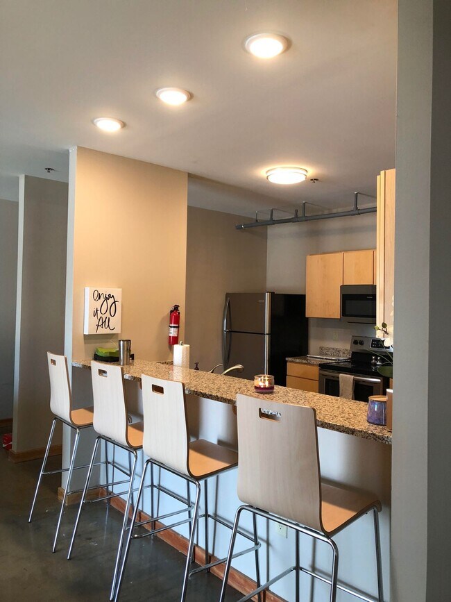 Foto del edificio - Pavilion Heights Apartments