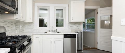 Building Photo - 110 Austin St