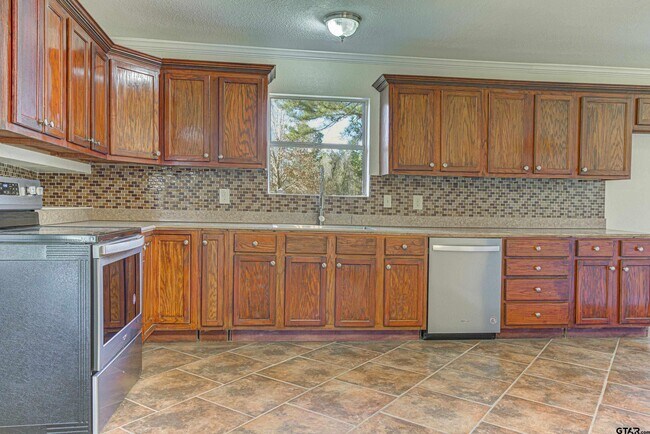 Foto del edificio - 15469 TX-135