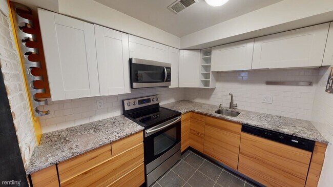Building Photo - 2 br, 1 bath House - 1938 Biltmore St NW, ...