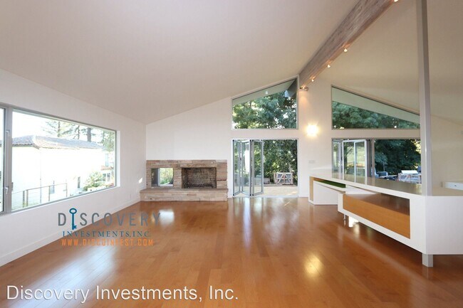 Building Photo - 4 br, 3 bath House - 27 Tanglewood Road