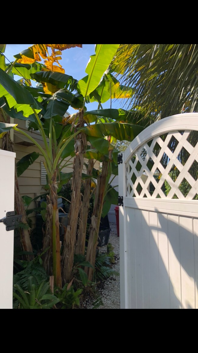 Your private gated entance - 5703 Murdock Ave