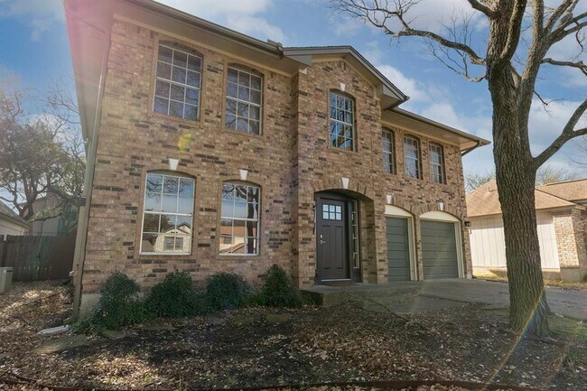 Foto del edificio - 7429 Dallas Dr