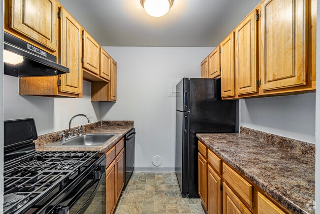 Interior Photo - Six Trails Apartments - Saline, MI