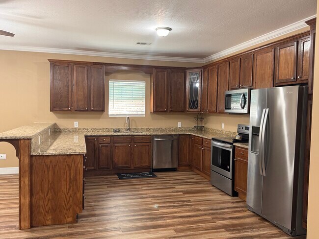 Foto del edificio - 111 Grovewood Dr