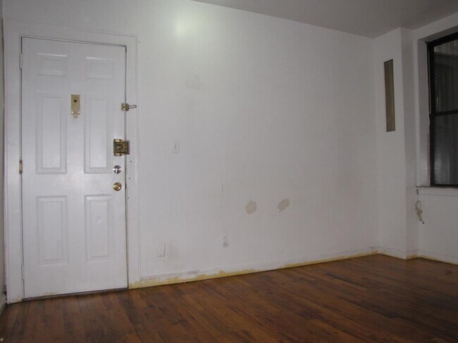 Foto del edificio - 3315 Pleasant Ave
