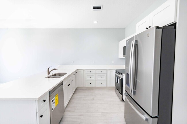 Foto del edificio - 1125-1111 11th Ct SW