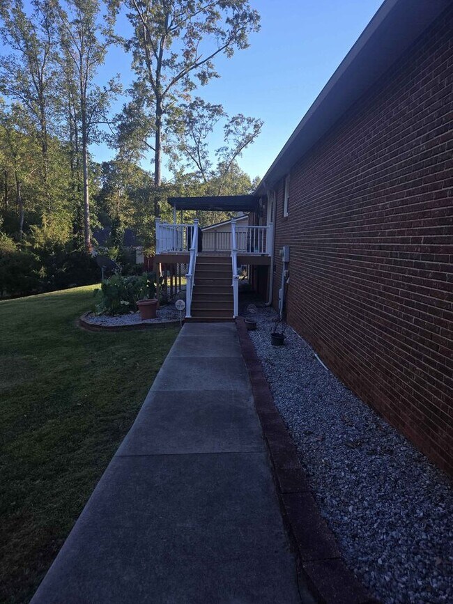 230 Northridge Dr, Anderson, SC 29621 House Rental in Anderson, SC