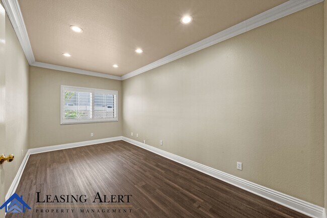 Foto del edificio - 28626 Cedar Canyon Ct