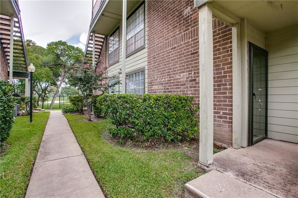 5981 Arapaho Rd Unit 1701, Dallas, TX 75248 Condo for Rent in Dallas