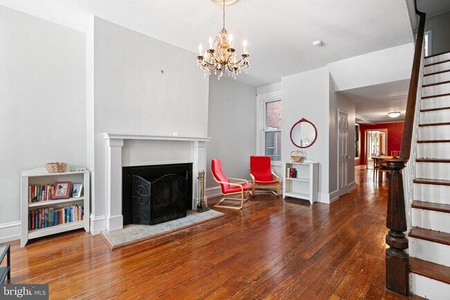 Foto del edificio - 2411 Fairmount Ave