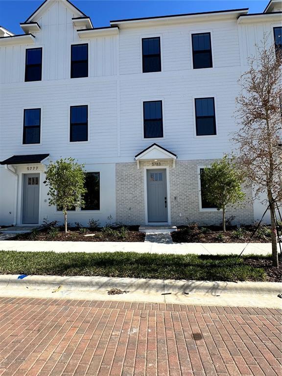 Foto del edificio - 5783 Citrus Pk Dr