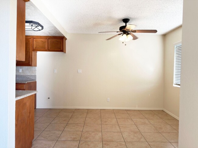 Building Photo - SP2410