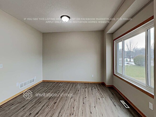 Foto del edificio - 9940 Linden Ave N