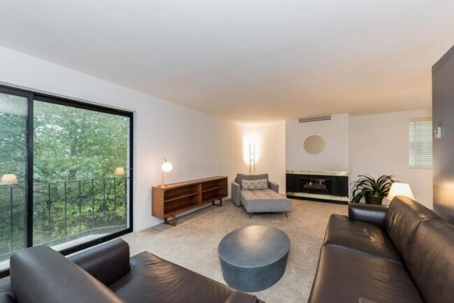 Foto del edificio - 2 bedroom in Seattle WA 98109
