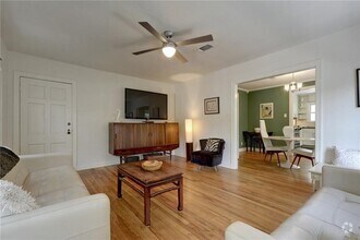 Building Photo - 4518 Red River St