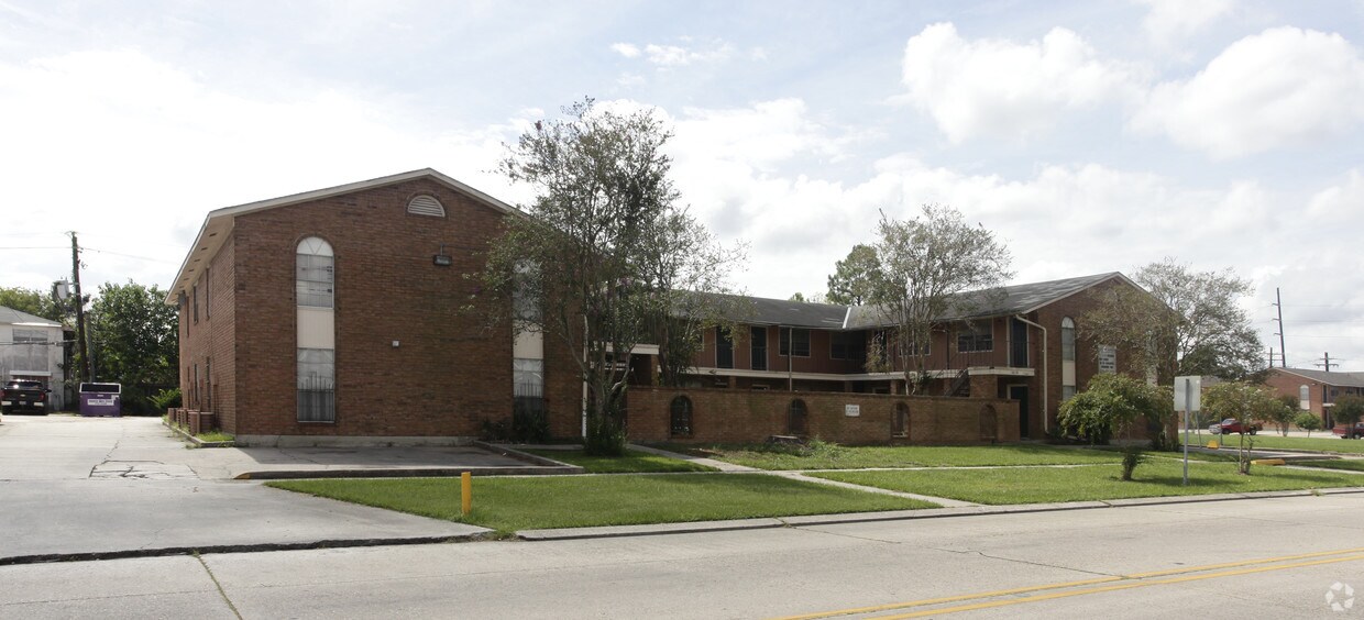 Building Photo - Georgetown Apartments