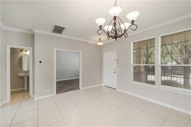 Building Photo - 2211 Conway Cove