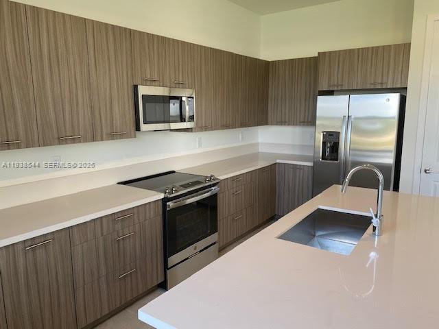 Foto del edificio - 4435 SW 174th Ave