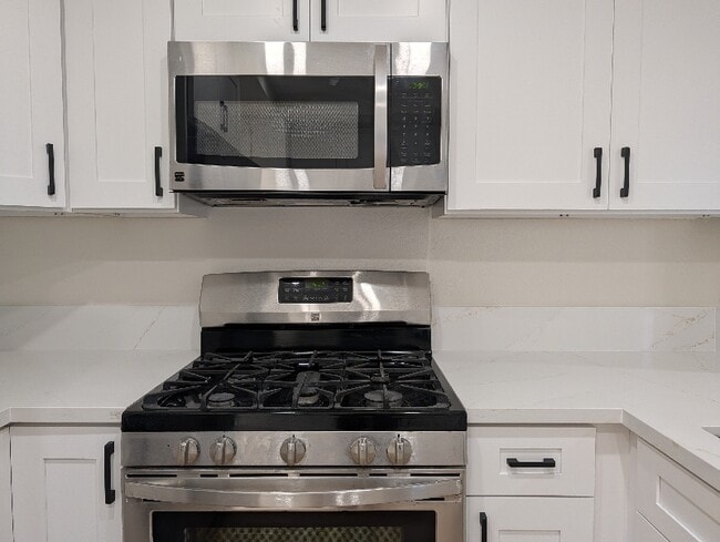 Photo - 47 Wellesley Townhome