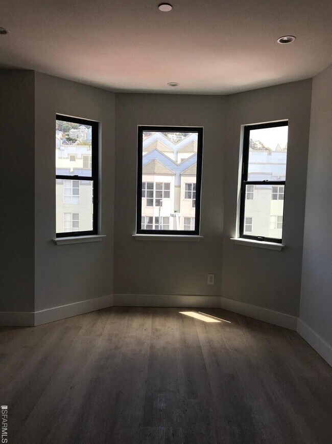 Foto del edificio - 3318 Mission St