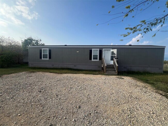 Foto del edificio - 302 Sparrow Ln