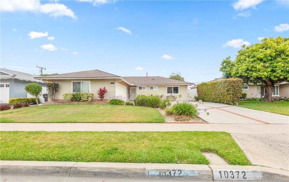 Primary Photo - 10372 Pua Dr