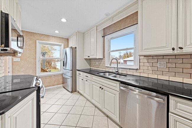 Foto del edificio - 5352 W 90th St