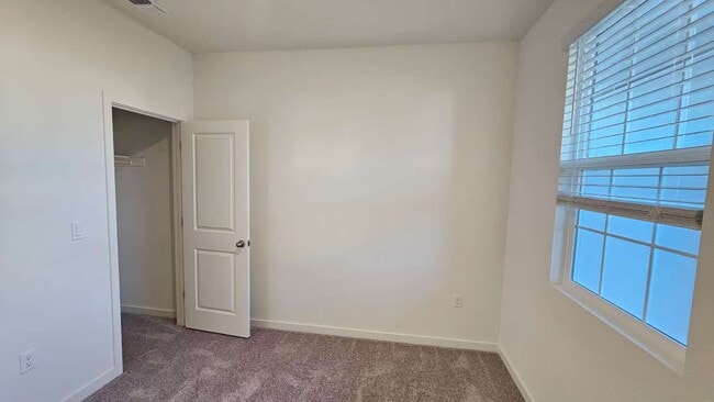 Building Photo - 10298 Maribel Way