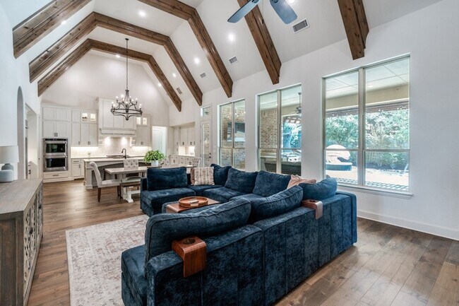 Foto del edificio - 4351 Mill Branch Dr