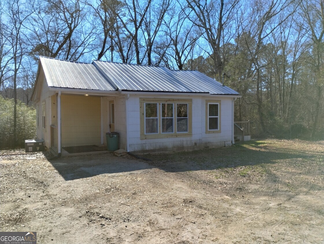 Primary Photo - 137 Atlanta Ave