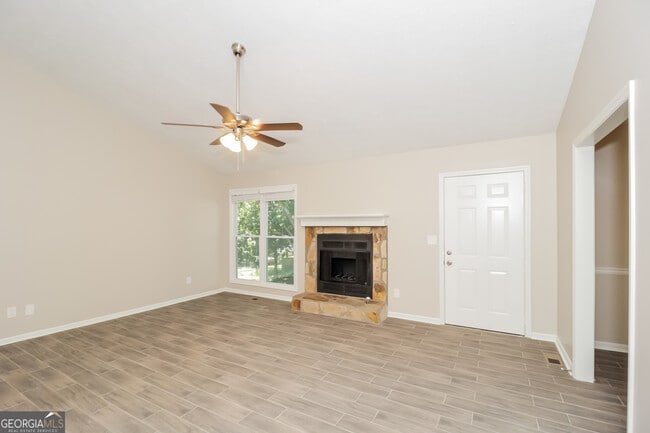 Building Photo - 2685 Springside Ct