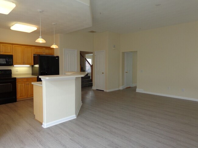 Foto del edificio - HUNNINGDON COMMONS