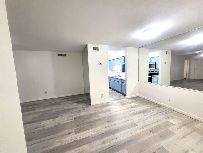 Foto del edificio - 8787 Brae Acres Rd