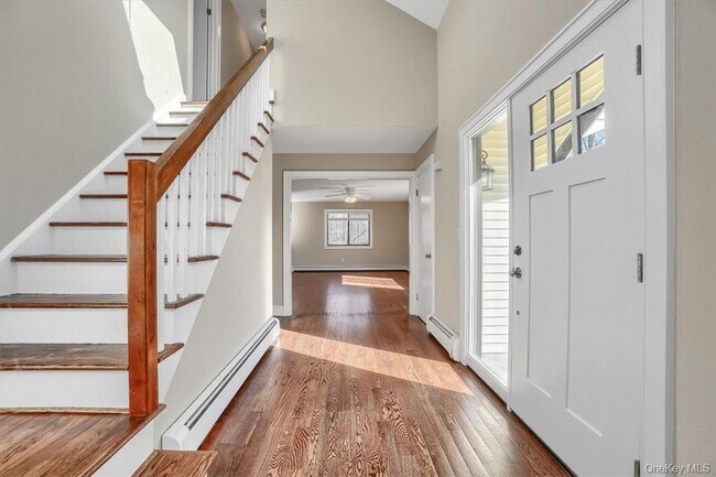 Foto del edificio - 9 Oak Ave