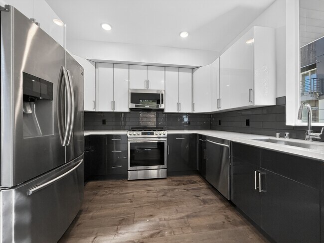 Foto del edificio - 809 NW 52nd St