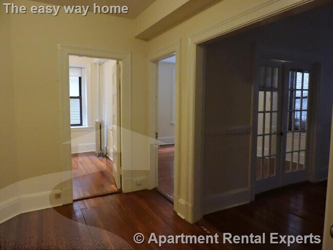 Foto del edificio - 885 Massachusetts Ave