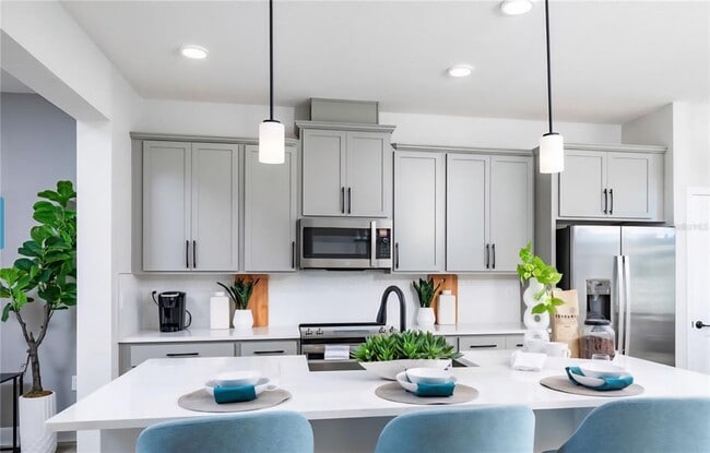 Building Photo - 15212 Tribute Ovation Way