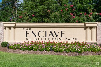 Building Photo - Enclave at Bluffton Park