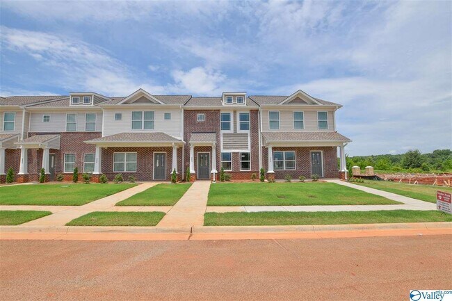 Building Photo - 350 Falling Water Ln