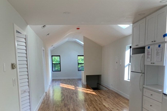 Foto del edificio - 1612 N Sedgwick St