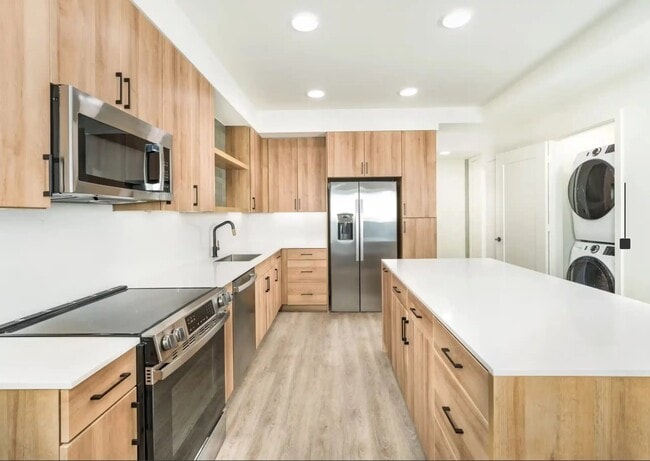 Photo - 400 South Saint Paul St Apartment