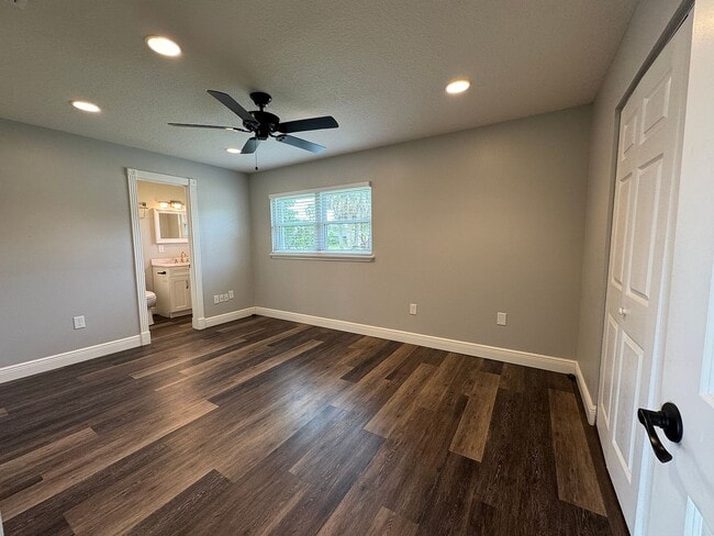 Building Photo - 2937 Fountainhead Blvd